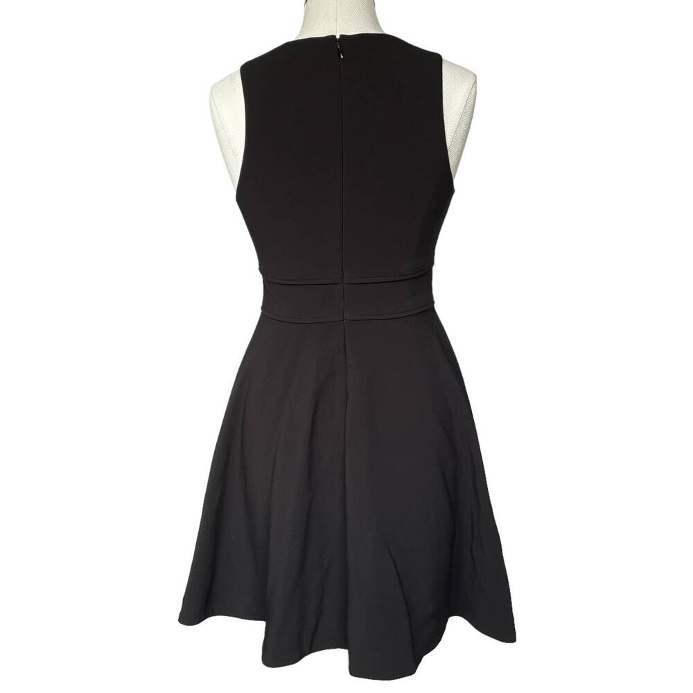 Likely Women's Bunker Dress 2 Black V-Neck Fit & Flare Sleeveless Mini Skater - Picture 4 of 12
